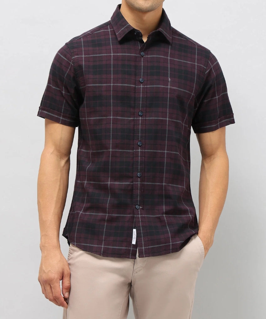 Vertical Striped Tailored Fit Shirt